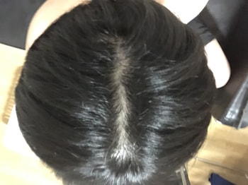 가운데로 갈랐을때