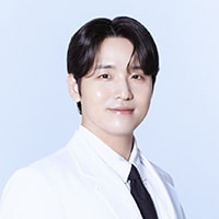 김진욱