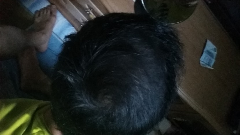 나갈때는 모자대신 흑채사용