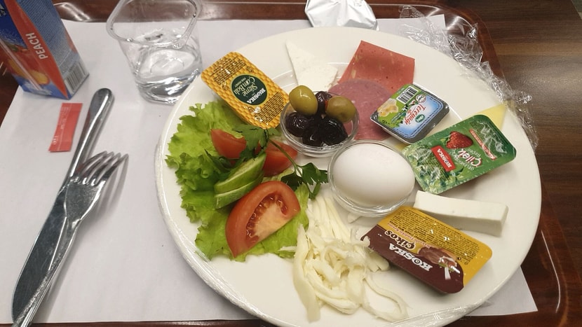 터키는 주식이 빵인데 , 빵사진이 빠졌네요 ^^ 넉넉한 인심이 좋은 식당이었습니다. 한국사람들한테 잘해주네요 ^^