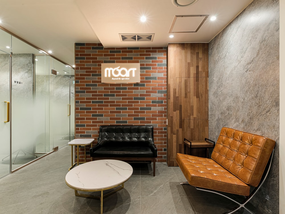 Moart Clinic 홍보이미지