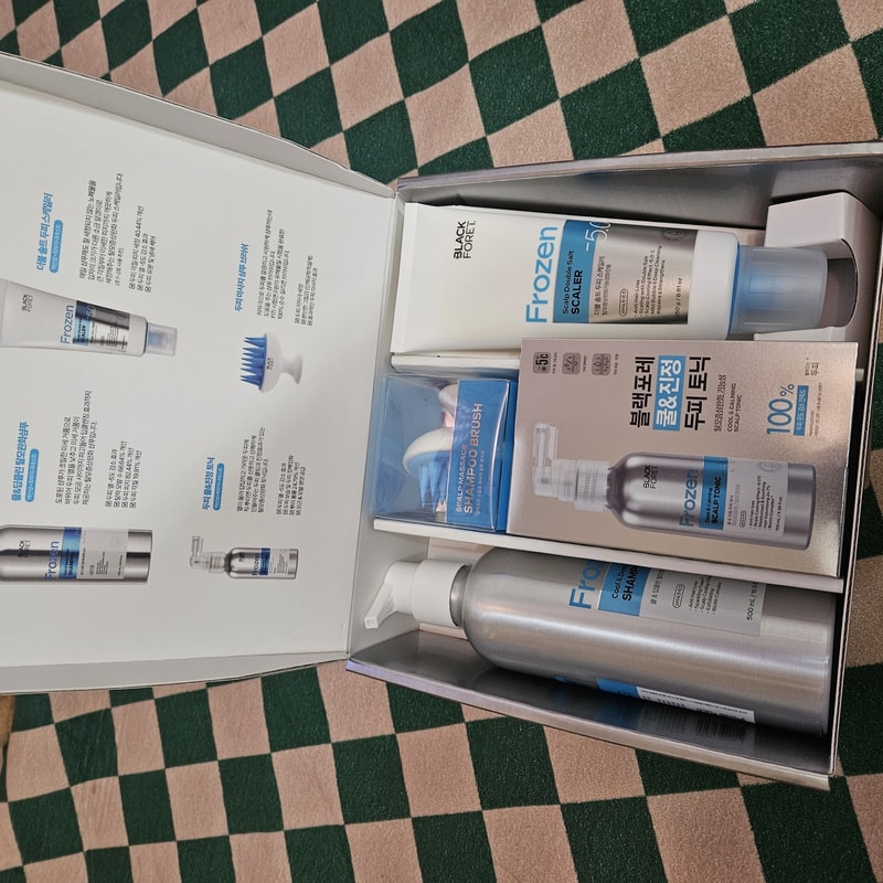 블랙포레 선물 세트 구성이 너무 알차네요.