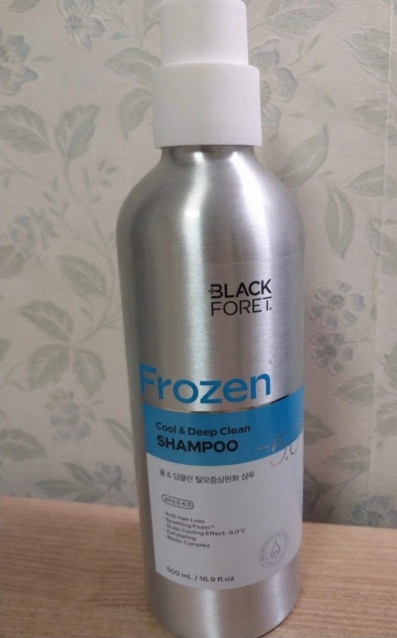 This is the first review of Black Fore Deep Clean Shampoo