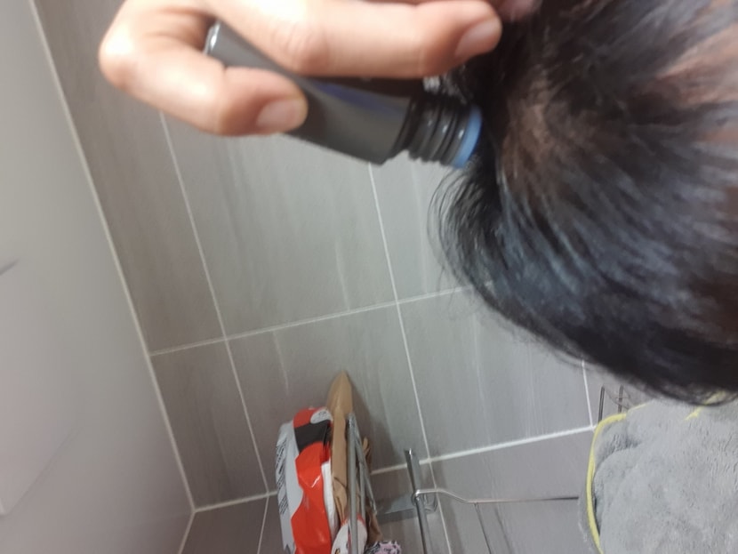 두타민 도포하는 모습