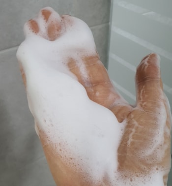 쫀쫀하고 풍성한 거품이 생성