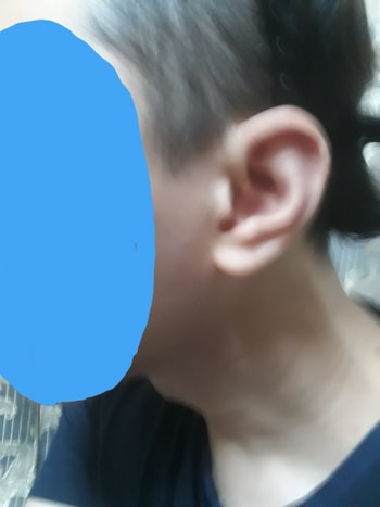 왼쪽 구렛나루