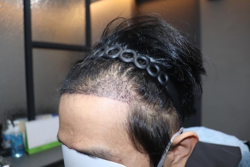 1637763160118-2.jpg
