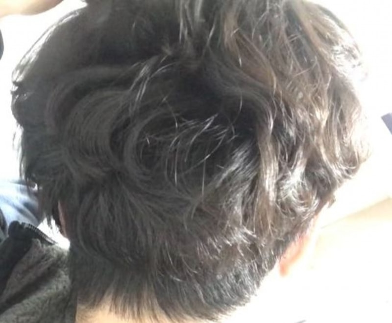 뒷머리.JPG