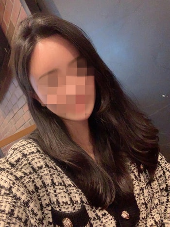 머리 푼 최근 사진