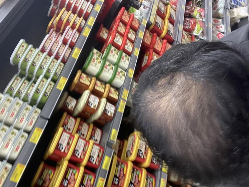 兄さんたち憂鬱にならずに私を見てください