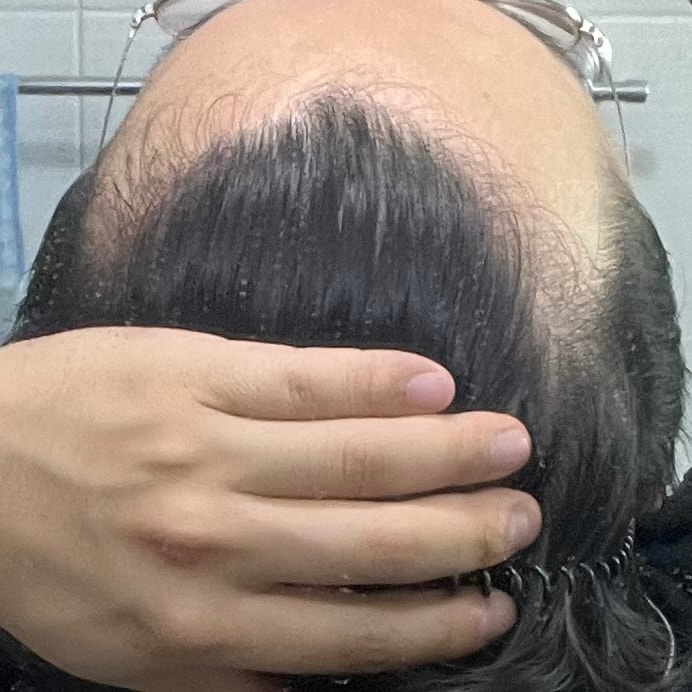 고개 젖혀서 찍음