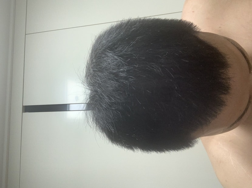 최근 사진각도 머리 숙여서 찍음