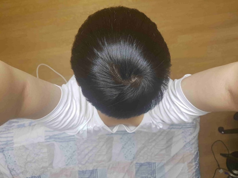 빗으로 정리한 후
