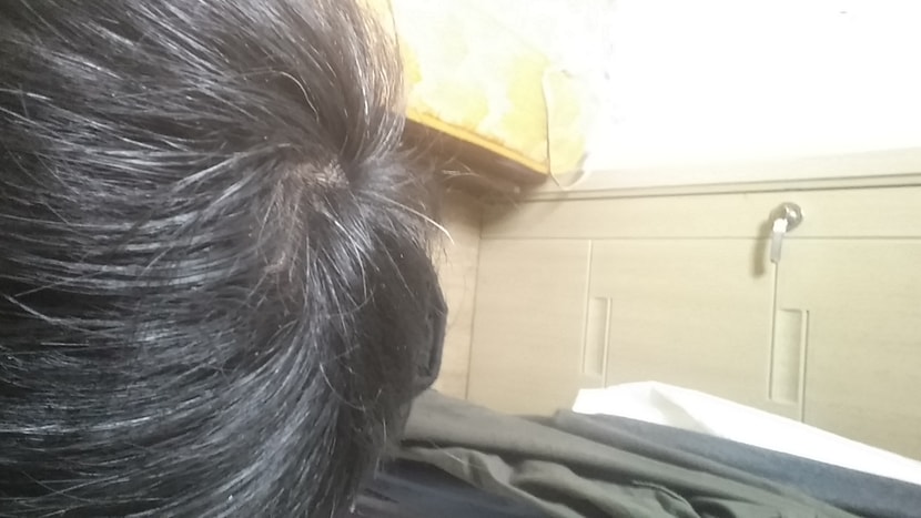160123 오늘찍은사진 ㅎㅎ 정수리쪽에서 탈모의 기운이 느껴집니다