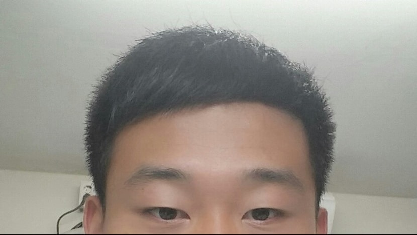 151010 앞머리내렸을때 . 이때 흑채뿌리고 왁스로 머리고정해서 다녔습니다 ㅎㅎ