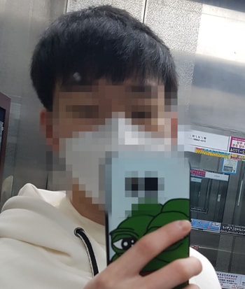 이건 몇달전에 이미 탈모 심하게 온 상태에서 미용실에서 최대한 살려본겁니다.. 근데 지금은 이것도 불가능해요