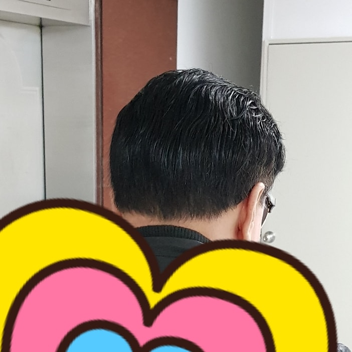 뒷모습 자연스러운것 같아요
