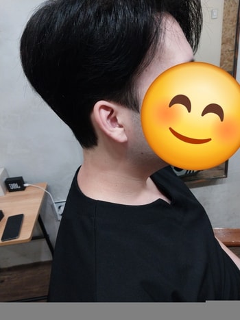 옆모습입니다