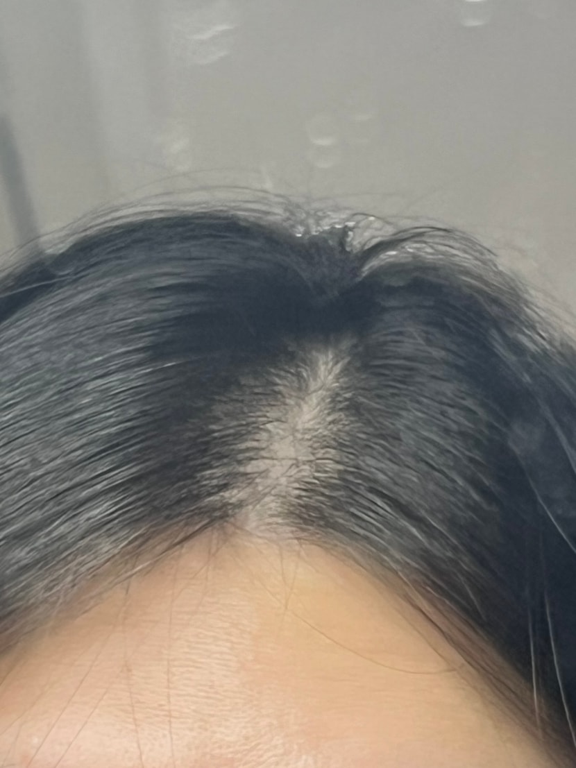 빛 아래에서 찍으면 저렇게 더 비쳐보입니다