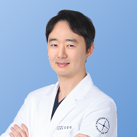 김용찬