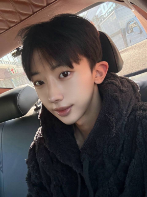 윤곽수술 눈코수술 돈 쓴 보람이 있네요ㅋㅋ