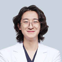 김정웅