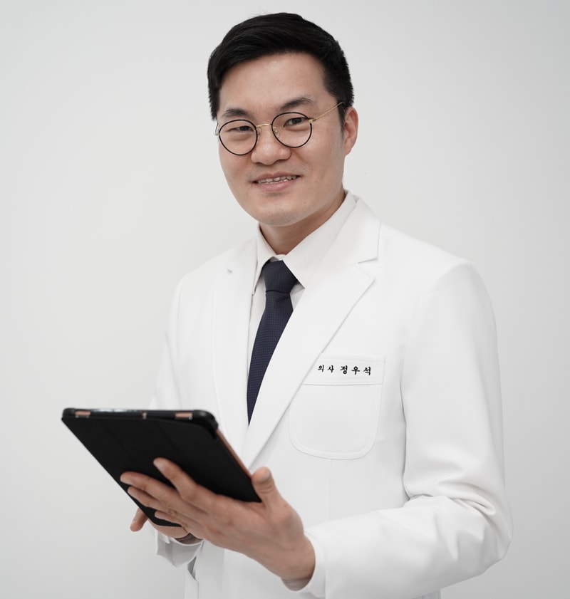 JEONG WOO SEOK