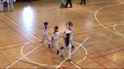 71261b8b833988744b8342c609fa81d9＿1621440275＿4893.gif