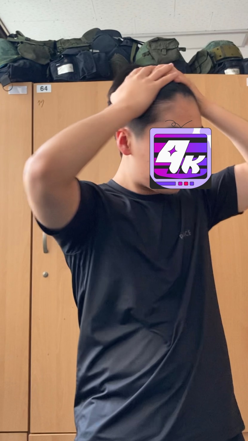 22살
