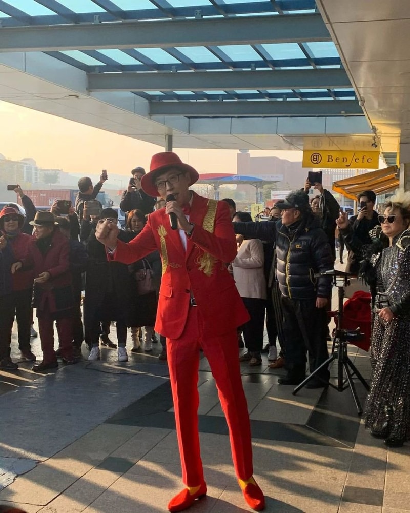 15749126209f19f625f00d459c9c73c4d927ed6338__mn422209__w900__h1125__f172406__Ym201911.jpg