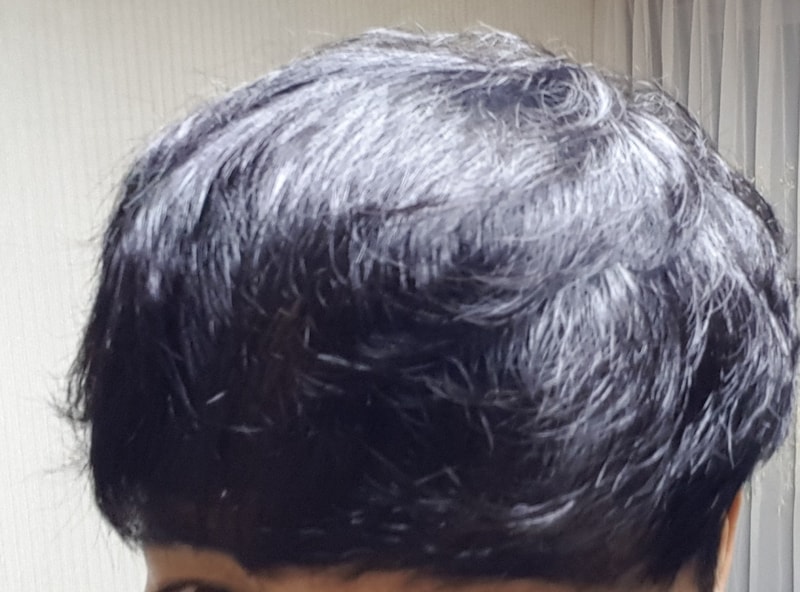 앞머리 내렷을때.jpg