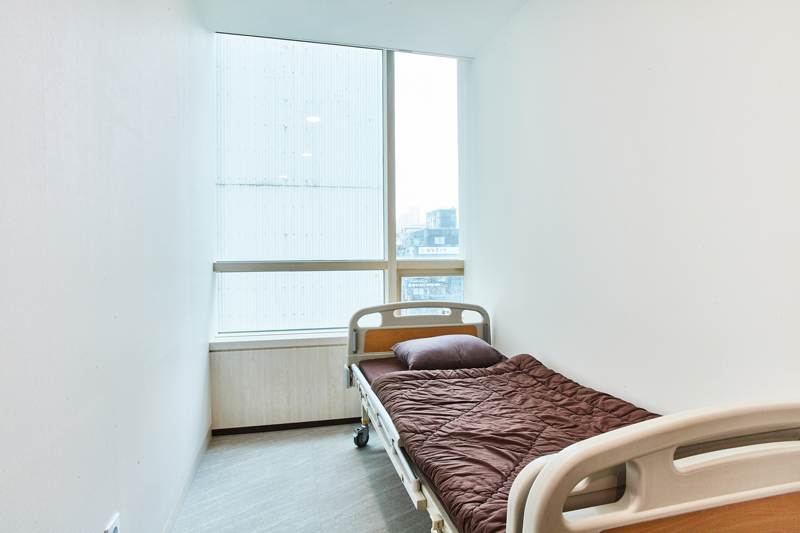 MOEM Clinic 홍보이미지