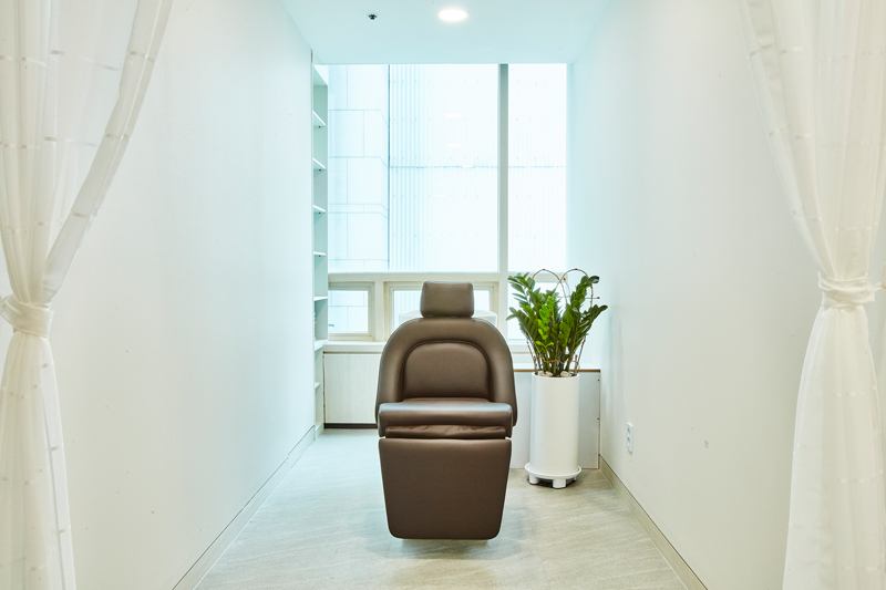 MOEM Clinic 홍보이미지