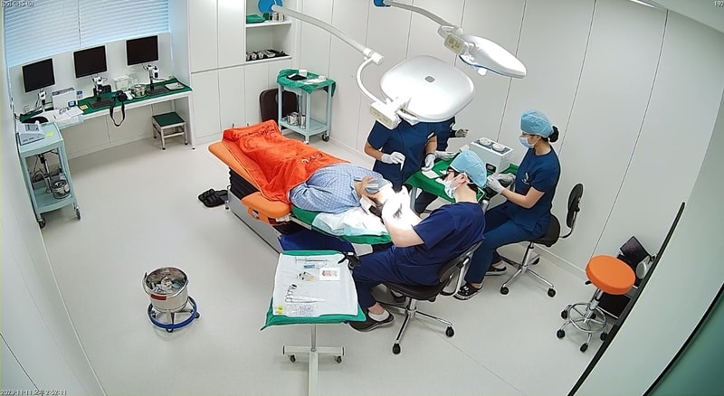 수술CCTV.jpg