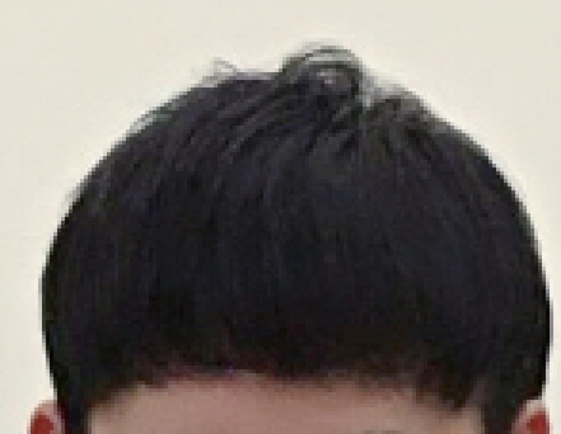머리짧을때 앞머리내린거.png