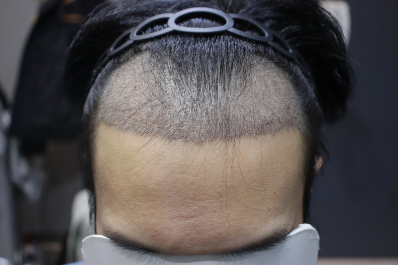 1738635513381-4.jpg