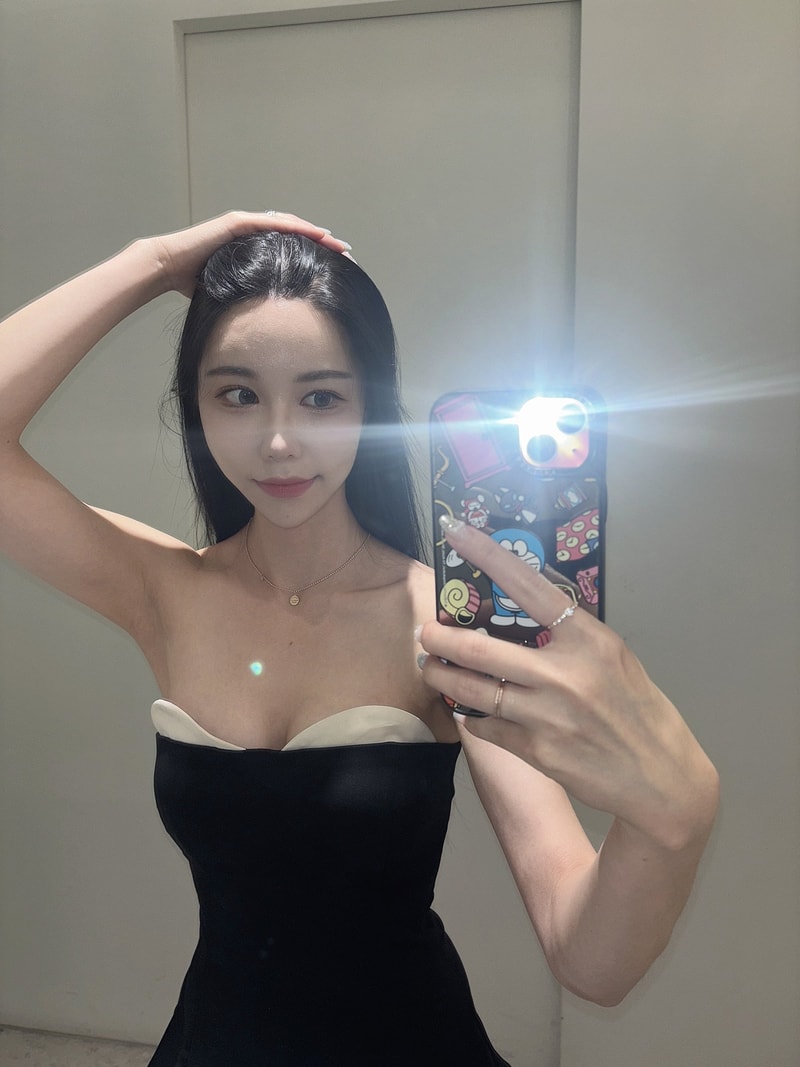 Facetune_25-06-2025-01-04-32.jpeg