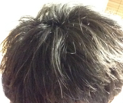 두번째 문신 옆머리.jpg