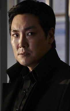 끝까지 간다 조진웅.jpg