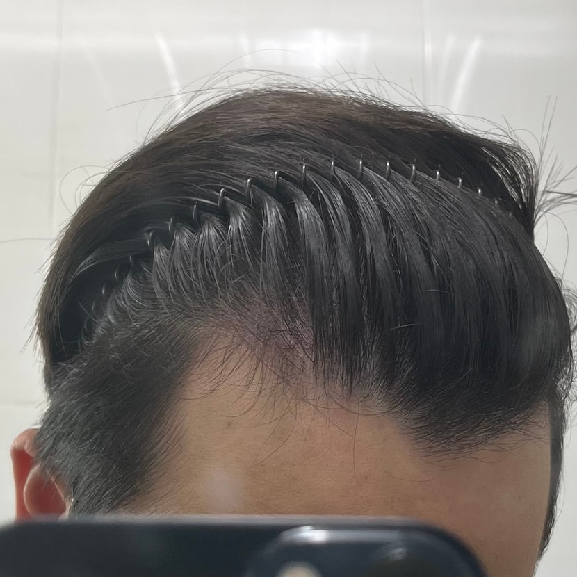 숙인 좌측