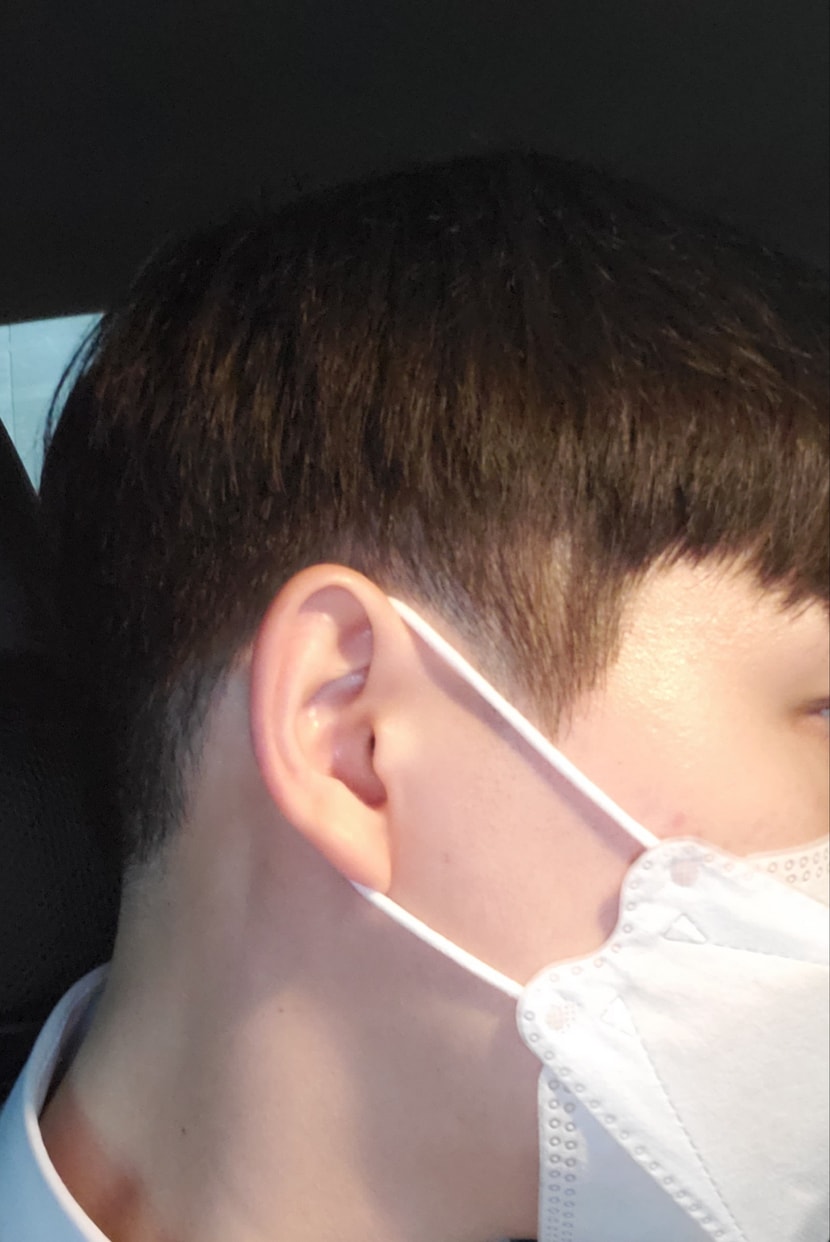 조금 덜한 왼쪽