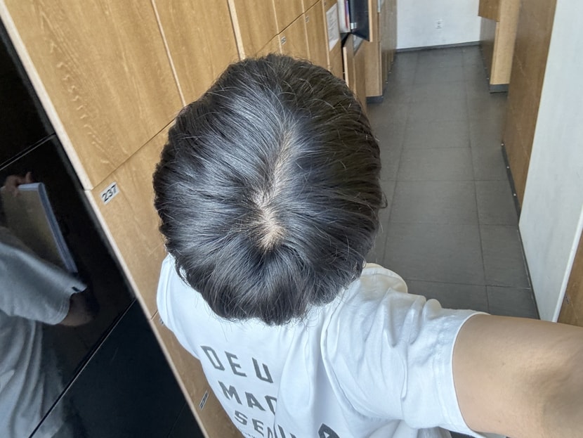 실내에서 강한 햇빛