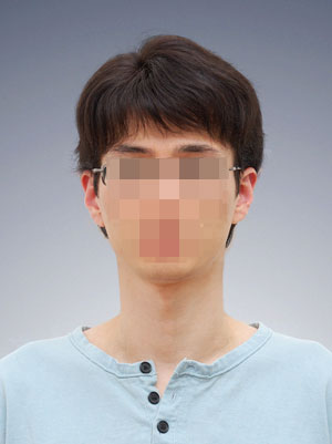 증명사진 찍어봤습니다.