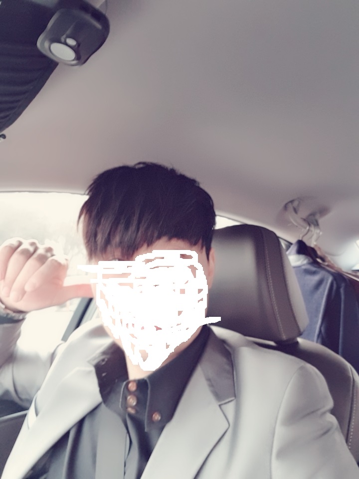 본인-1.jpg