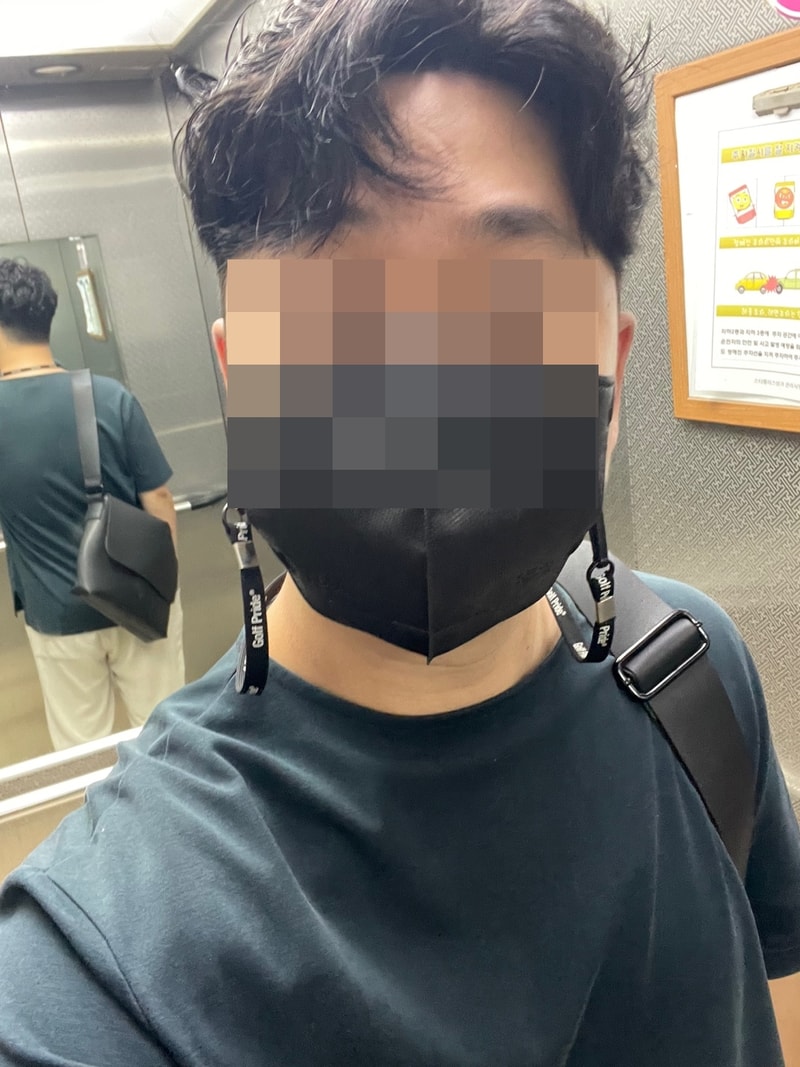 샴푸만하고 그냥 나와서 에레베이터에서 찍어봤습니다 어때요?^^
